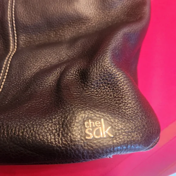 The Sak Black Leather Crossbody Bag - Picture 2 of 4